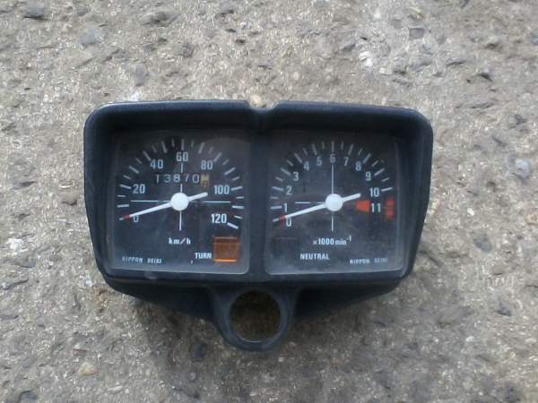 Tableau de bord honda 80 mb8 1981