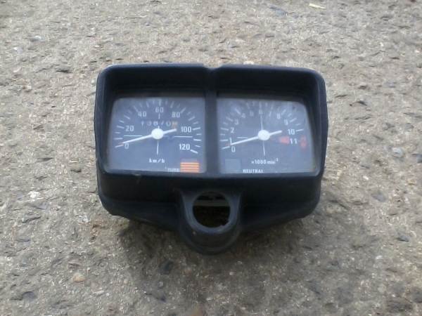 Vente Tableau de bord honda 80 mb8 1981