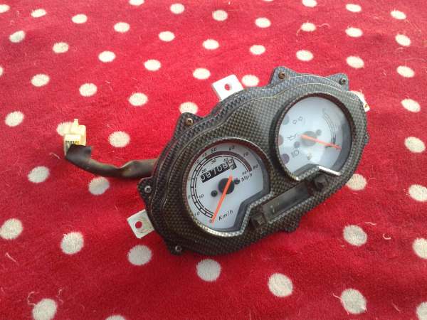 Vente Tableau de bord scooter barossa 50 speed race 2008