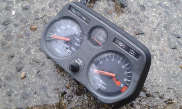 Tableau de bord honda xlv 600 transalp 1987 pas cher