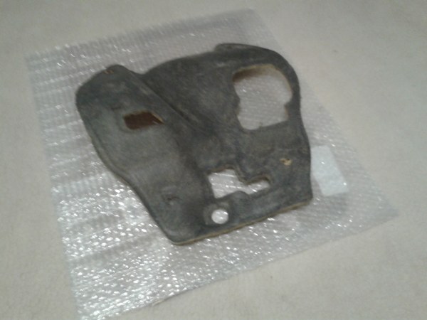 Annonce Tapis anti chauffe réservoir honda 1000 cbr 1993