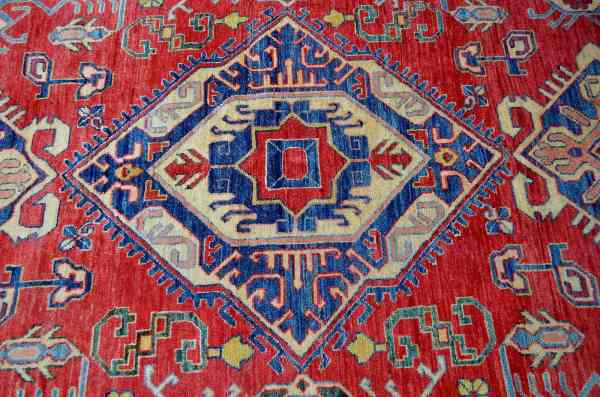 Vente Tapis kazak supérieur style russe fait main