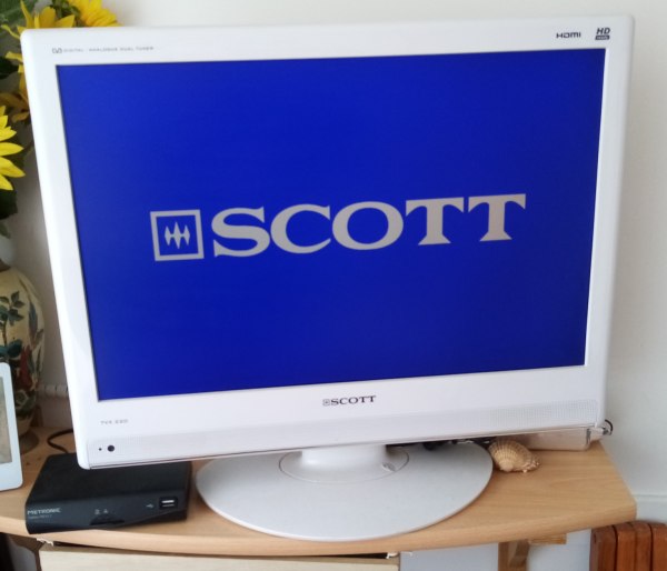 Vente Téléviseur lcd scott 22'' tvx 220 avec adaptateur