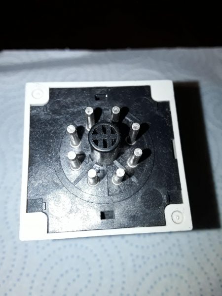 Temporisation omron  spdt led h5cn-ycn 100 / 240 v pas cher