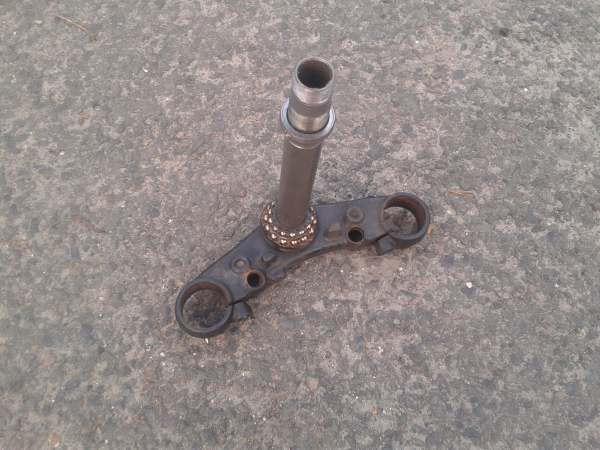 Tés de fourche inférieur honda 600 hornet 2004 pas cher