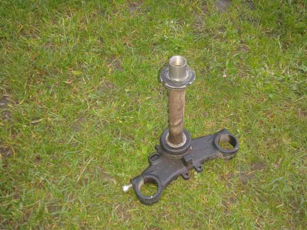 Tés intérieur de fourche aprillia  red rose 1995 pas cher