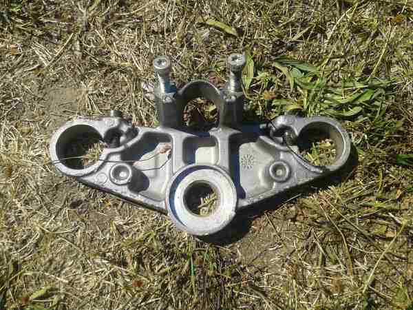 Annonce T&eacute;s sup&eacute;rieur honda125 nsr 1998