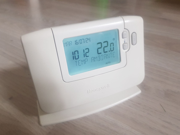 Thermostat honeywell avec écran à réparer