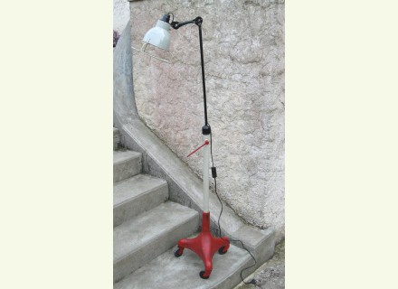 Lampadaire industriel de garage vintage