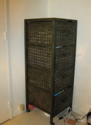 Meuble rangement metal