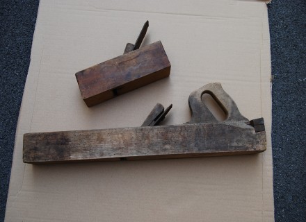 Lot de 2 anciens outils