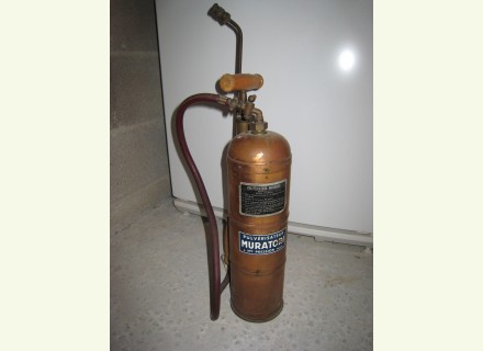Pulv&eacute;risateur ancien en cuivre