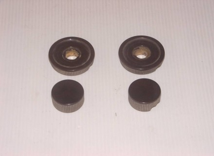 4 boutons philips 456a.