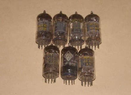 7 tubes ecf802