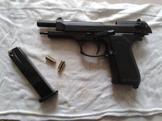 Berreta 9mm à blanc