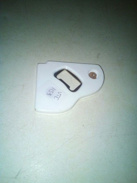 Vente Tire bouchon d&eacute;capsuleur forme piano