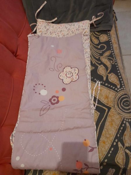 Tour de lit b&eacute;b&eacute; fille 170 cm pas cher