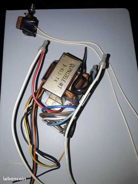 Transfo pour k7 technis rs615