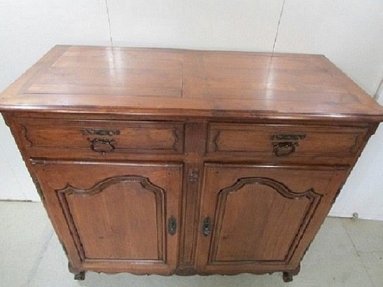 Tr&egrave;s grand buffet l. xv pas cher