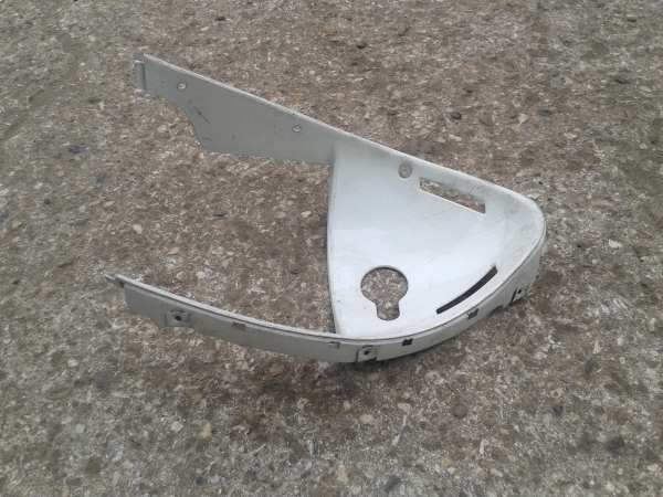 Vente Triangle de carénage suzuki 250 rgv 1990