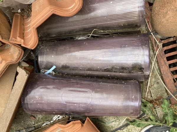 Vente Tuile canal verre