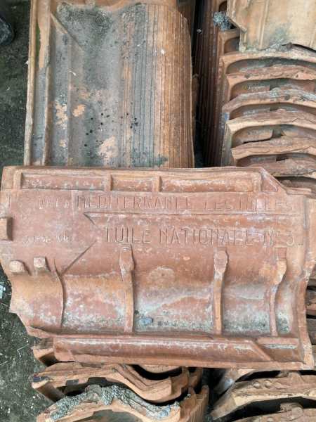 Vente Tuile stri&eacute;e nationale 3