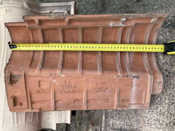 Annonce Tuiles teras borja stri&eacute;es neuves