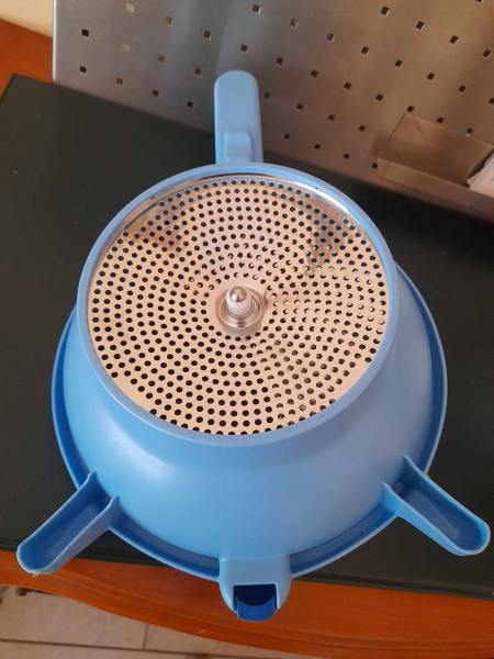 Tupperware moulin à legumes 1 grille pas cher