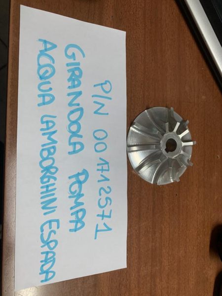 Turbine de pompe &agrave; eau lamborghini espada