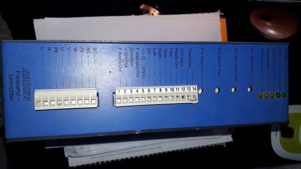 Variateur de frequence fu-a-s-230-002