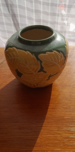 Vase yves rocher en c&eacute;ramique