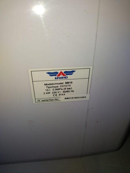 Vente Vasques, &eacute;viers, miroirs, wc et urinoirs