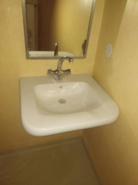 Vente Vasques lavabos wc et accessoires de salle de bain