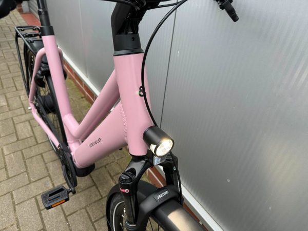 V&eacute;lo &eacute;lectrique riese &amp; m&uuml;ller culture mixte v