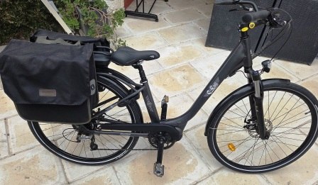 Vends v&eacute;lo &eacute;lectrique mixte