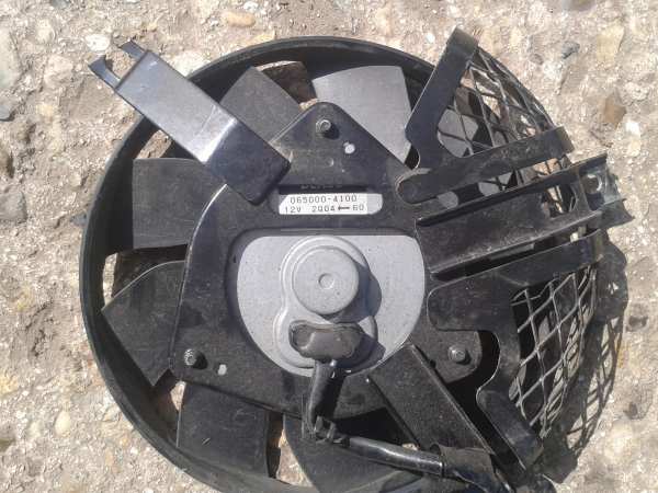 Ventilateur honda pc 800 pacific coast 1989