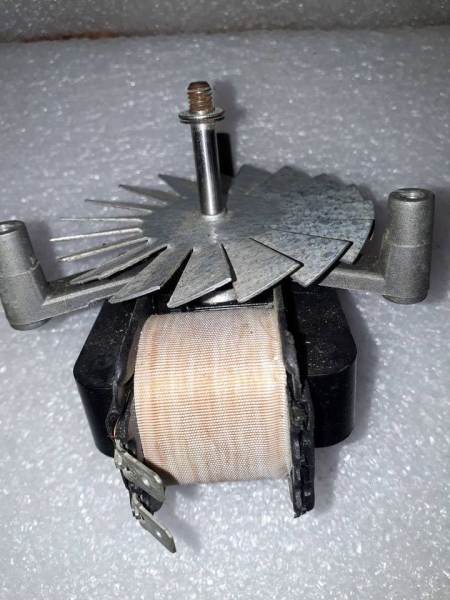 Ventilateur pour four micro onde