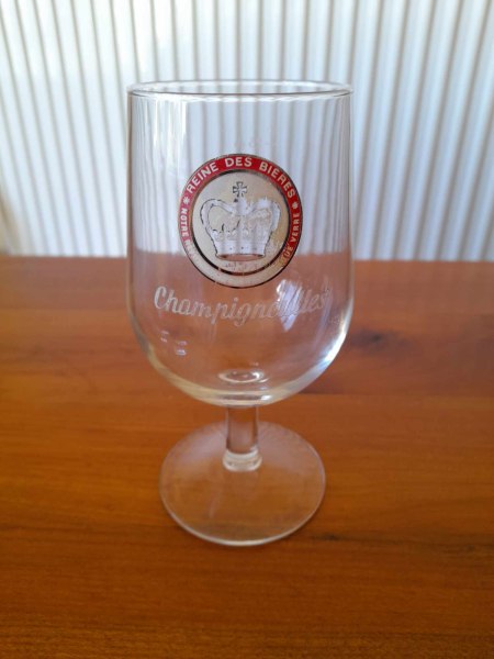 Verre &agrave; bi&egrave;re publicitaire champignelles