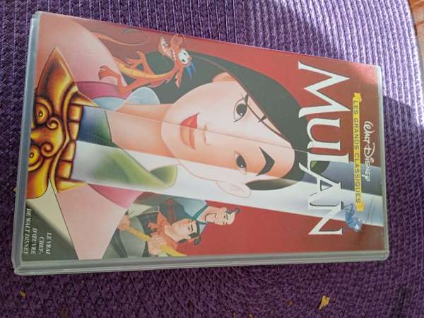 Vhs "mulan"