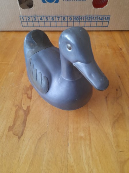 Vente Vide poche canard en etain