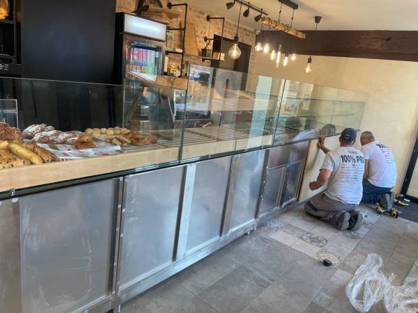 Vitrine boulangerie sur mesure pas cher