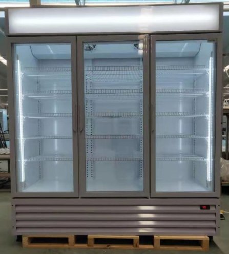 Vente Vitrine r&eacute;frig&eacute;r&eacute;e pour produits frais 3 portes