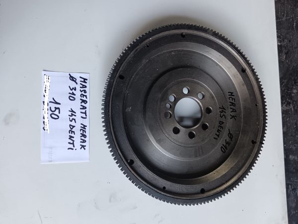 Volant moteur maserati merak