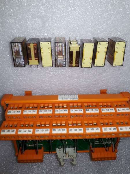 Weidmuller interface rsm8 2rt rd